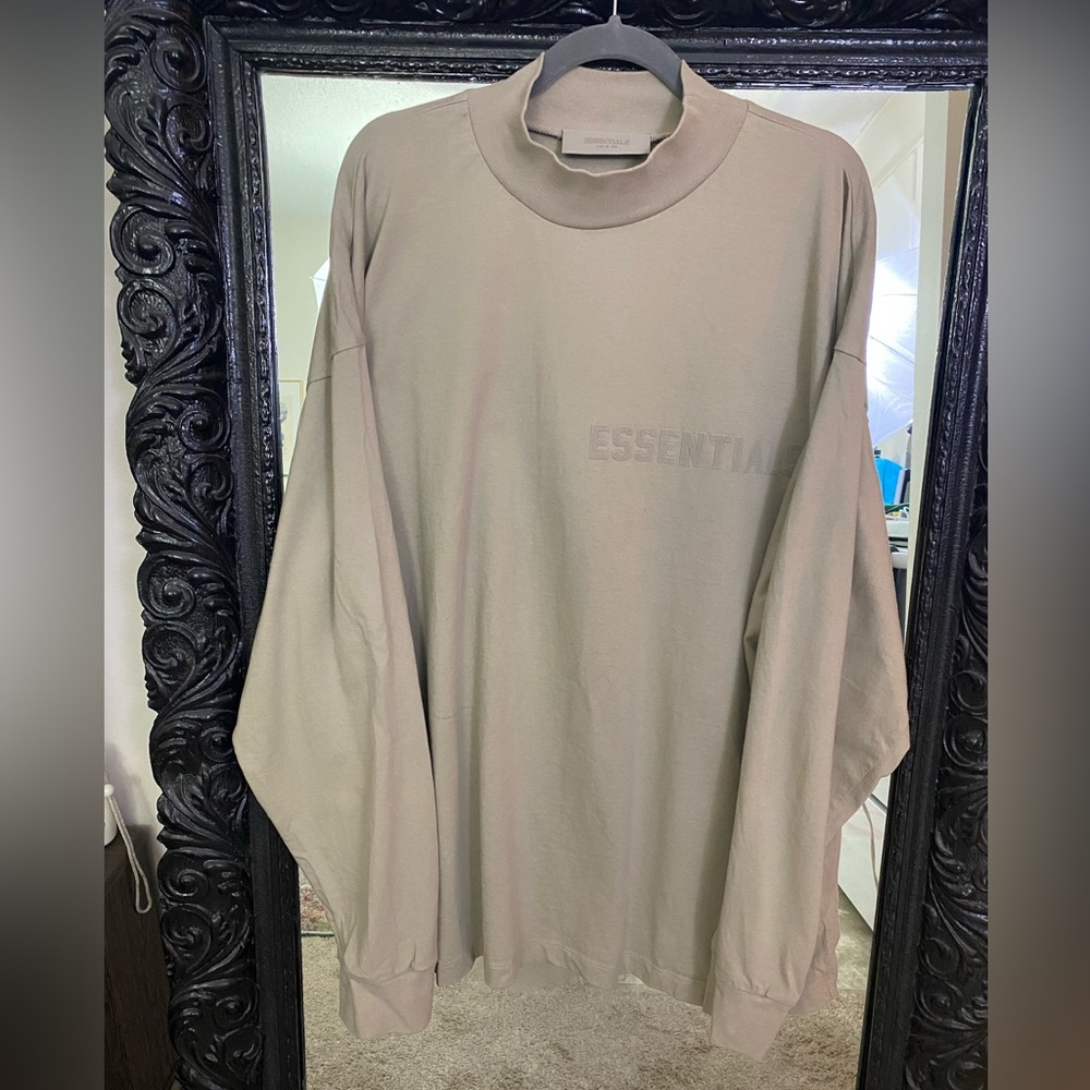 FEAR OF GOD ESSENTIALS Long Sleeve T-Shirt - Picture 2 of 7